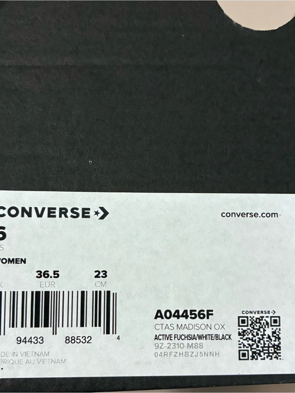 Converse low top